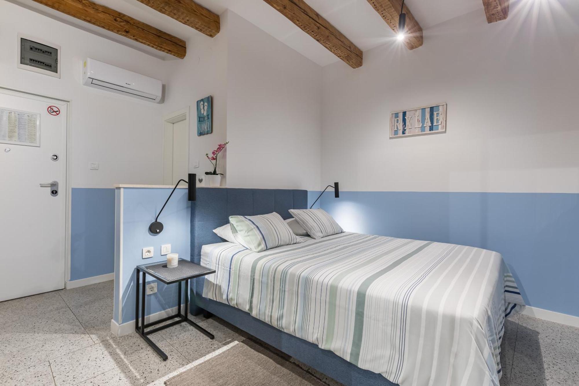 Luxury Studio Adriatic 2 Split Exterior photo