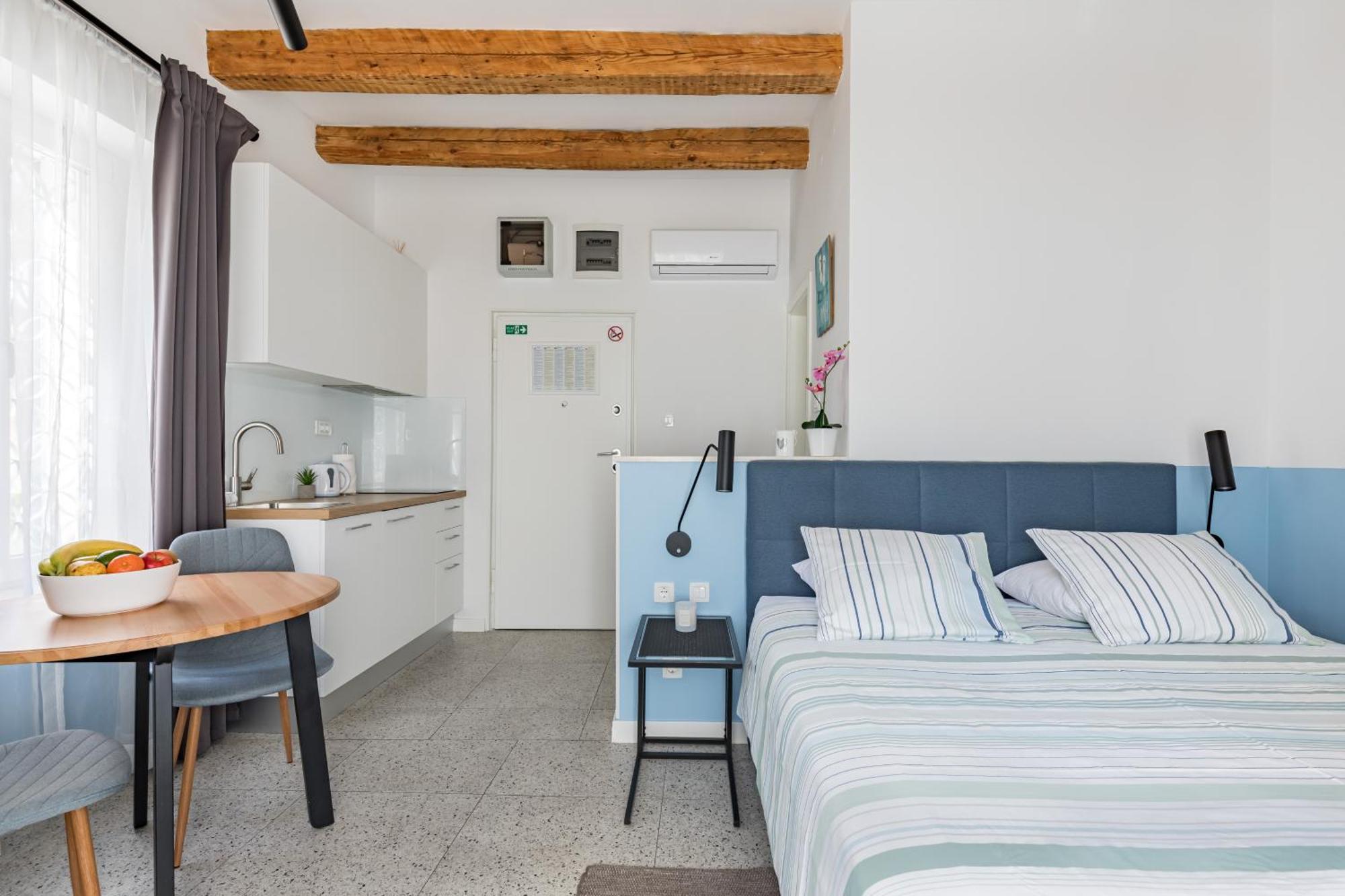 Luxury Studio Adriatic 2 Split Exterior photo
